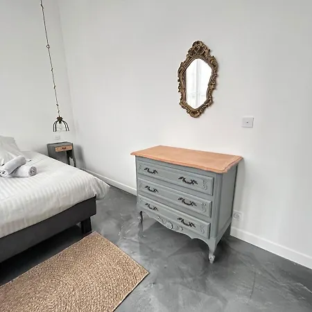 Apartment Elegant*epoxy*design&decor *